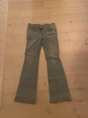 Lager jeans  - Jeans från lager 157 stl 38