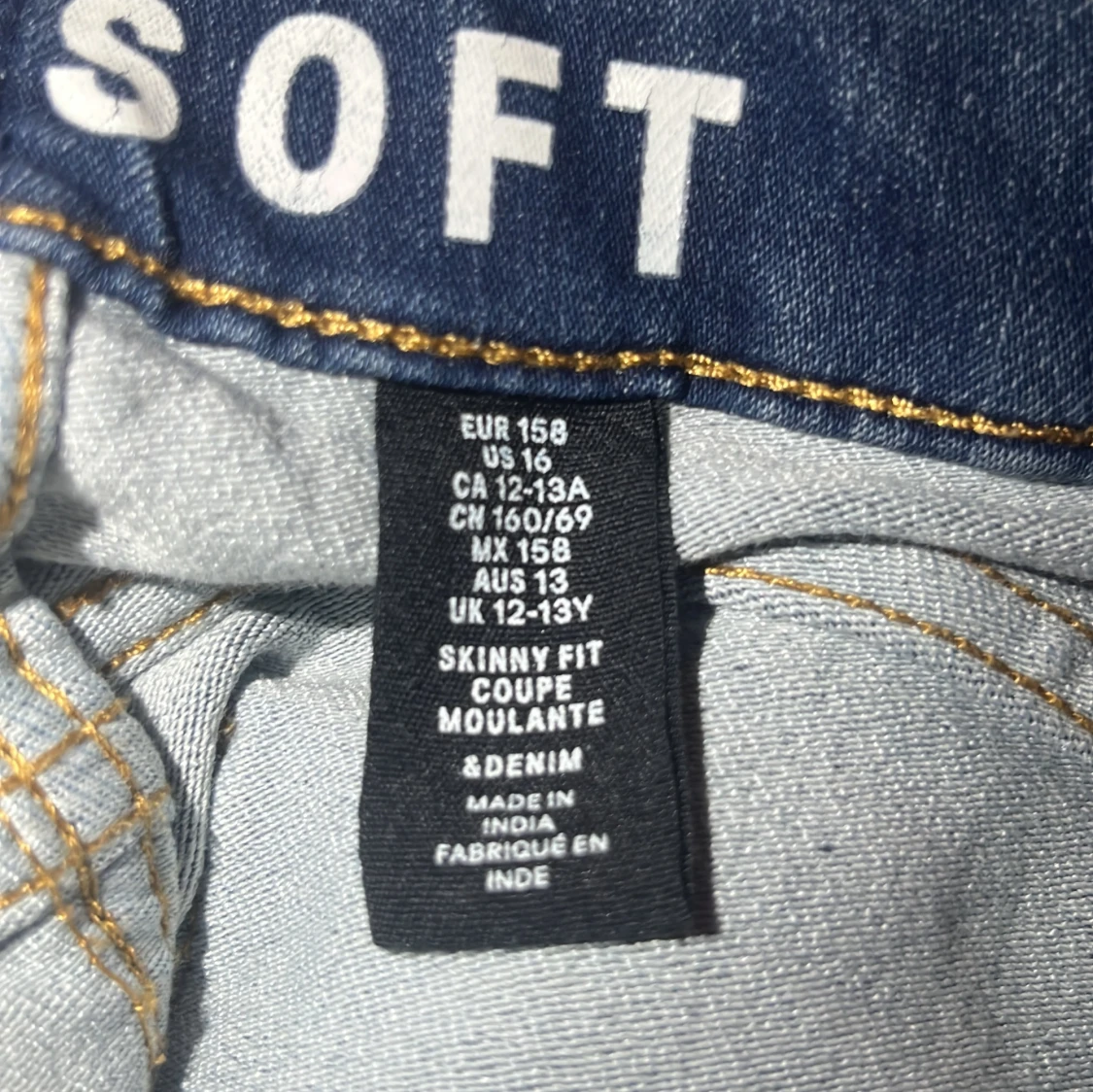 Mörkblå skinny jeans från &Denim - 3