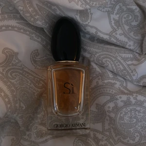 Sí parfym  - Sí parfym 30 ml, inte mycket använt ifrån 