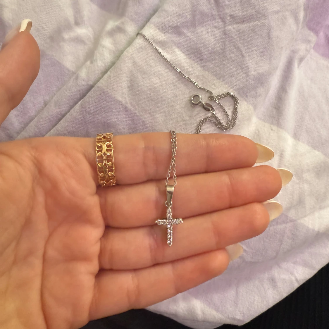 Äkta silverhalsband med korshänge - 1