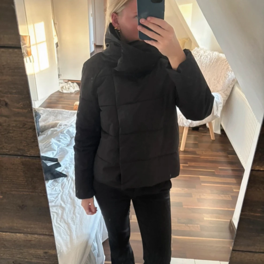 Jättesnygg vinterjacka - 1