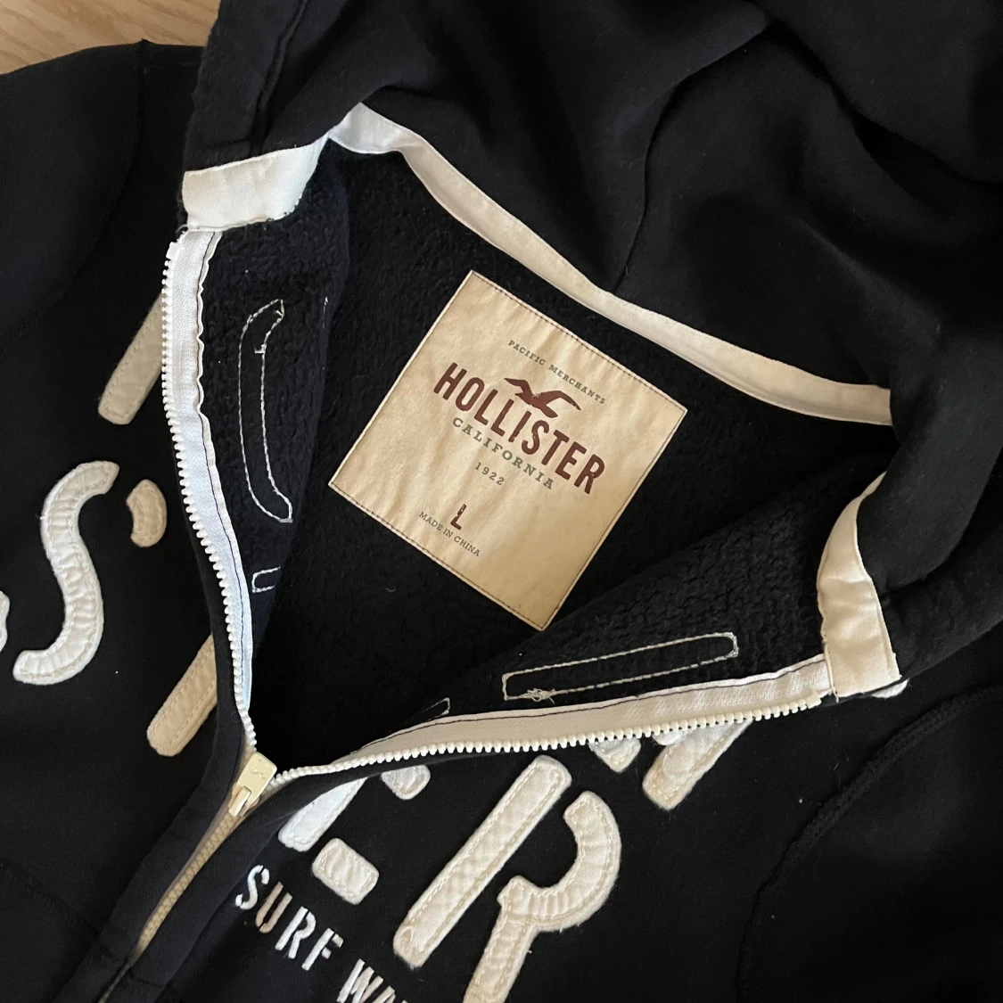 Hollister Hoodie - 2