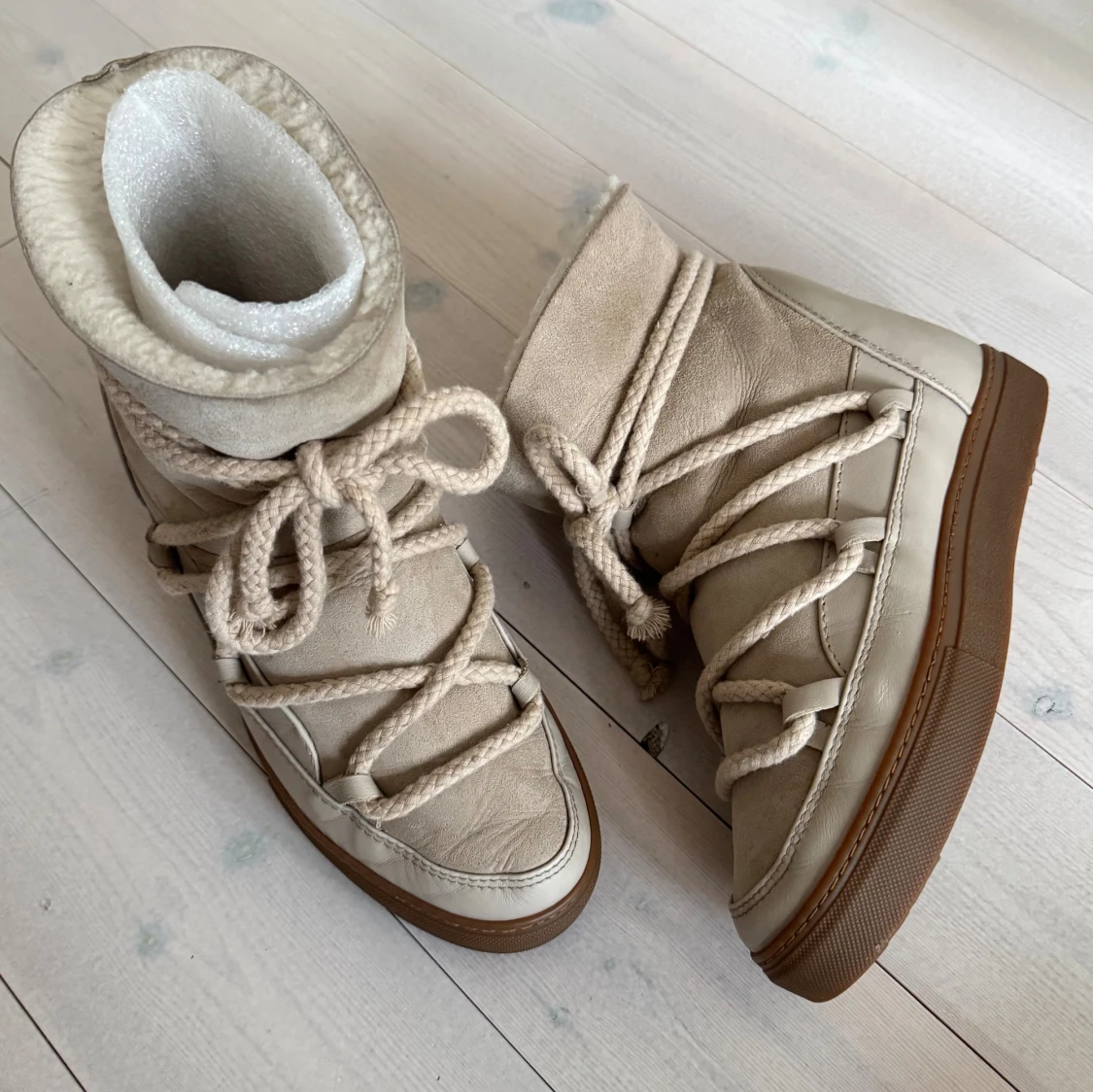 Beigea inuikii vinterskor  - 1