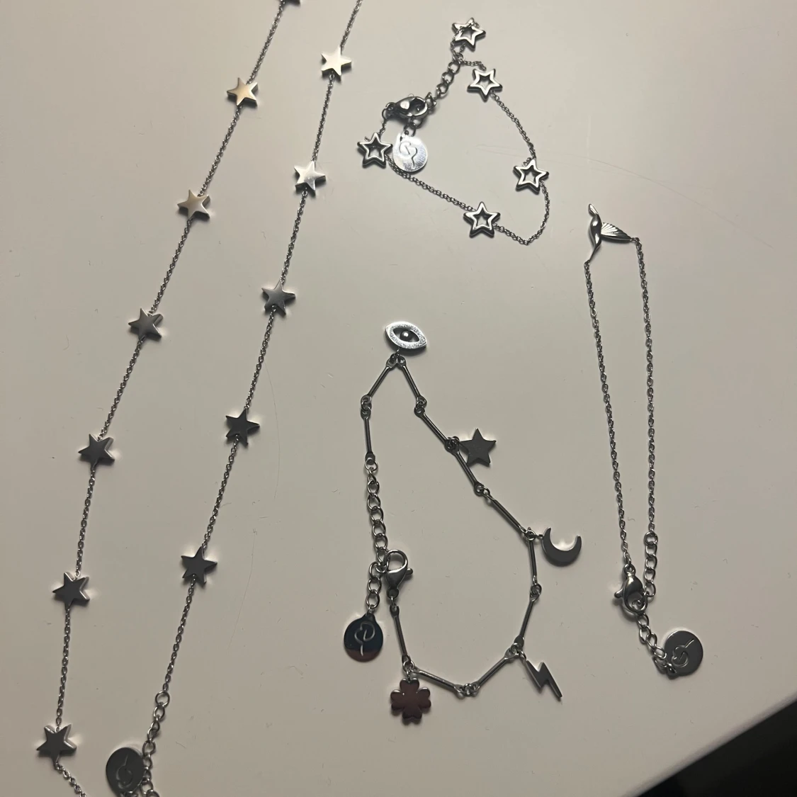 Halsband och 3 armband från Edblad