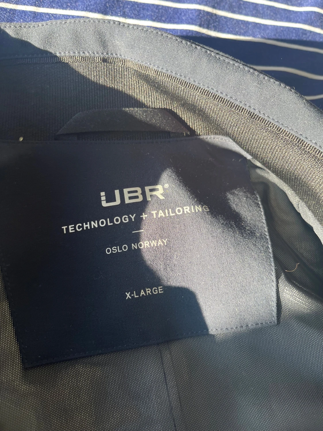 Svart jacka från UBR, X-Large - 1