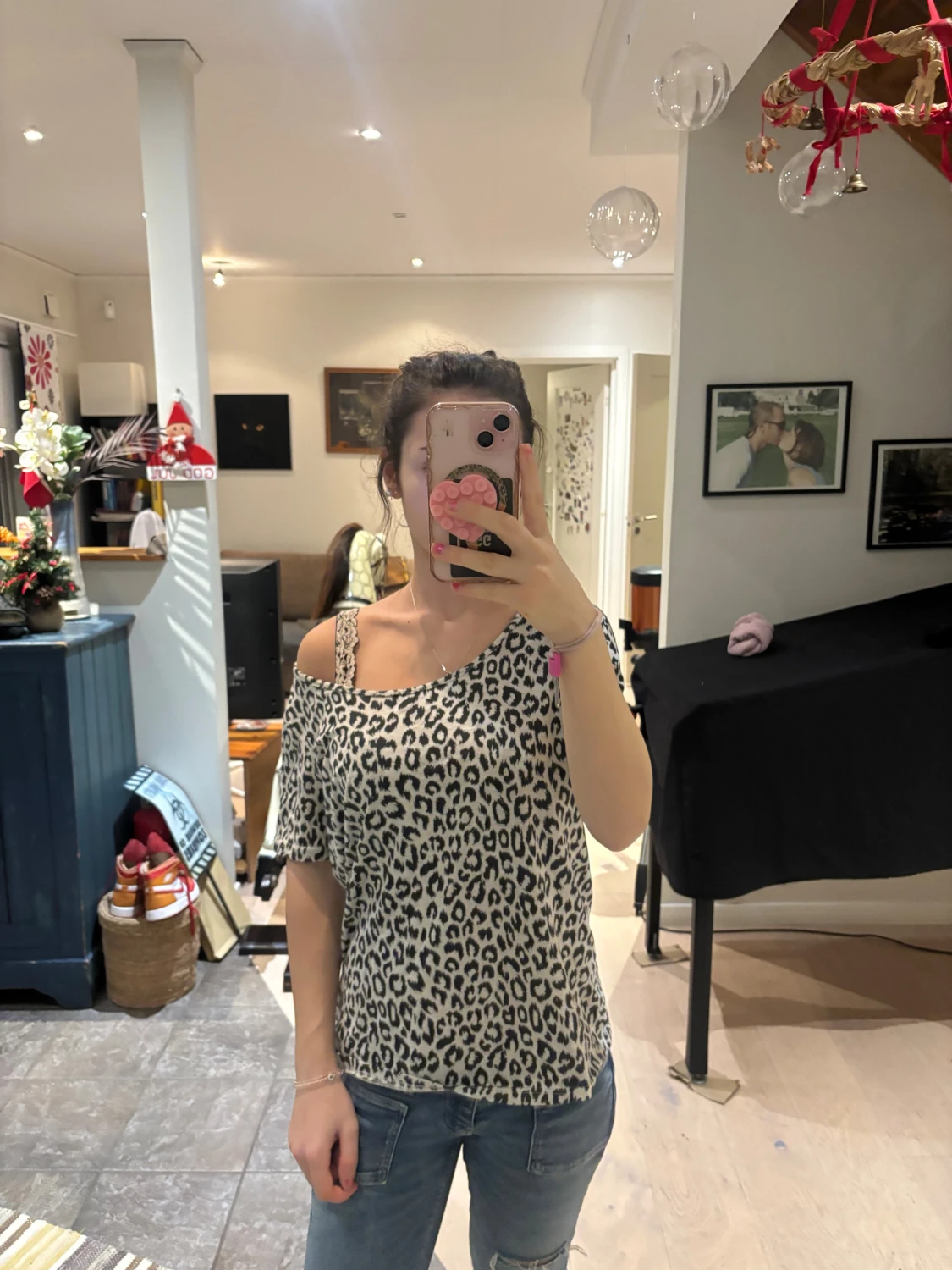 Leopardmönstrad topp från Vila