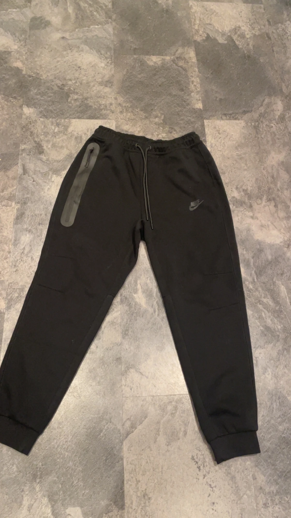 Svarta mjukisbyxor från Nike, storlek L