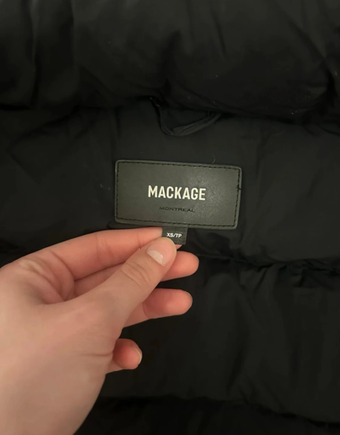 Svart lång dunjacka från Mackage - 3