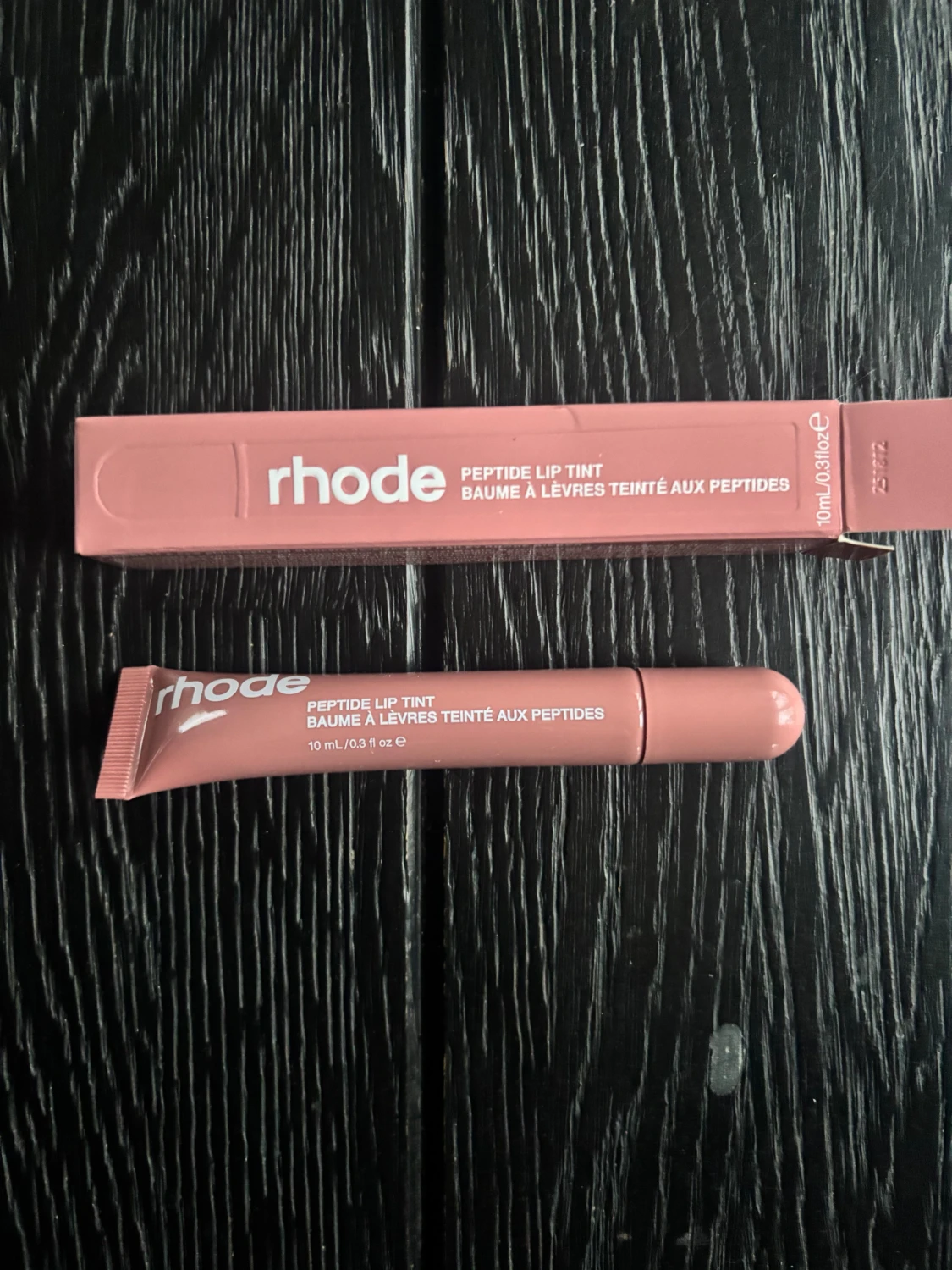 Rhode Peptide Lip Tint i rosa nude - 1