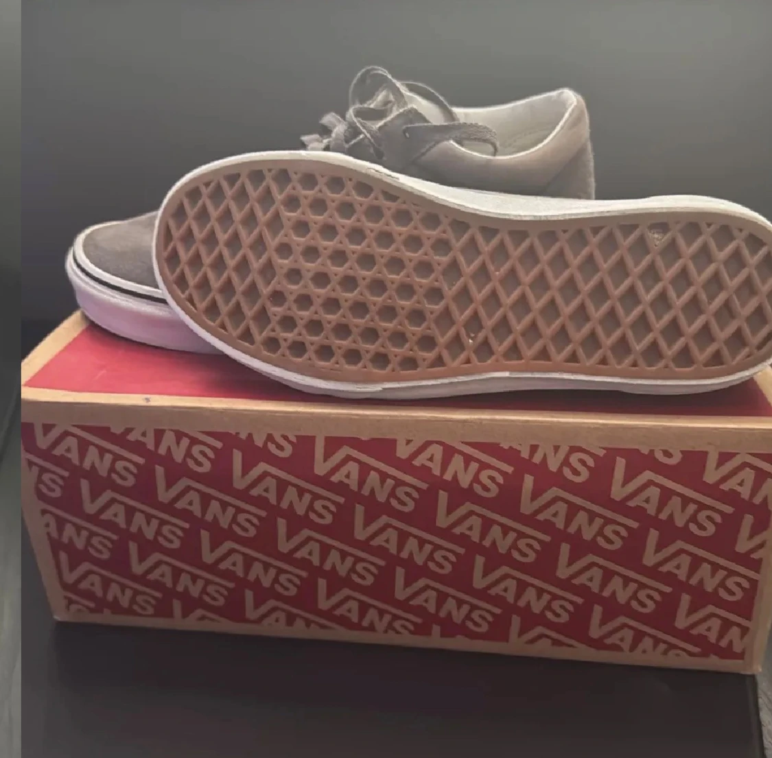 Grå Vans Old Skool sneakers  - 2