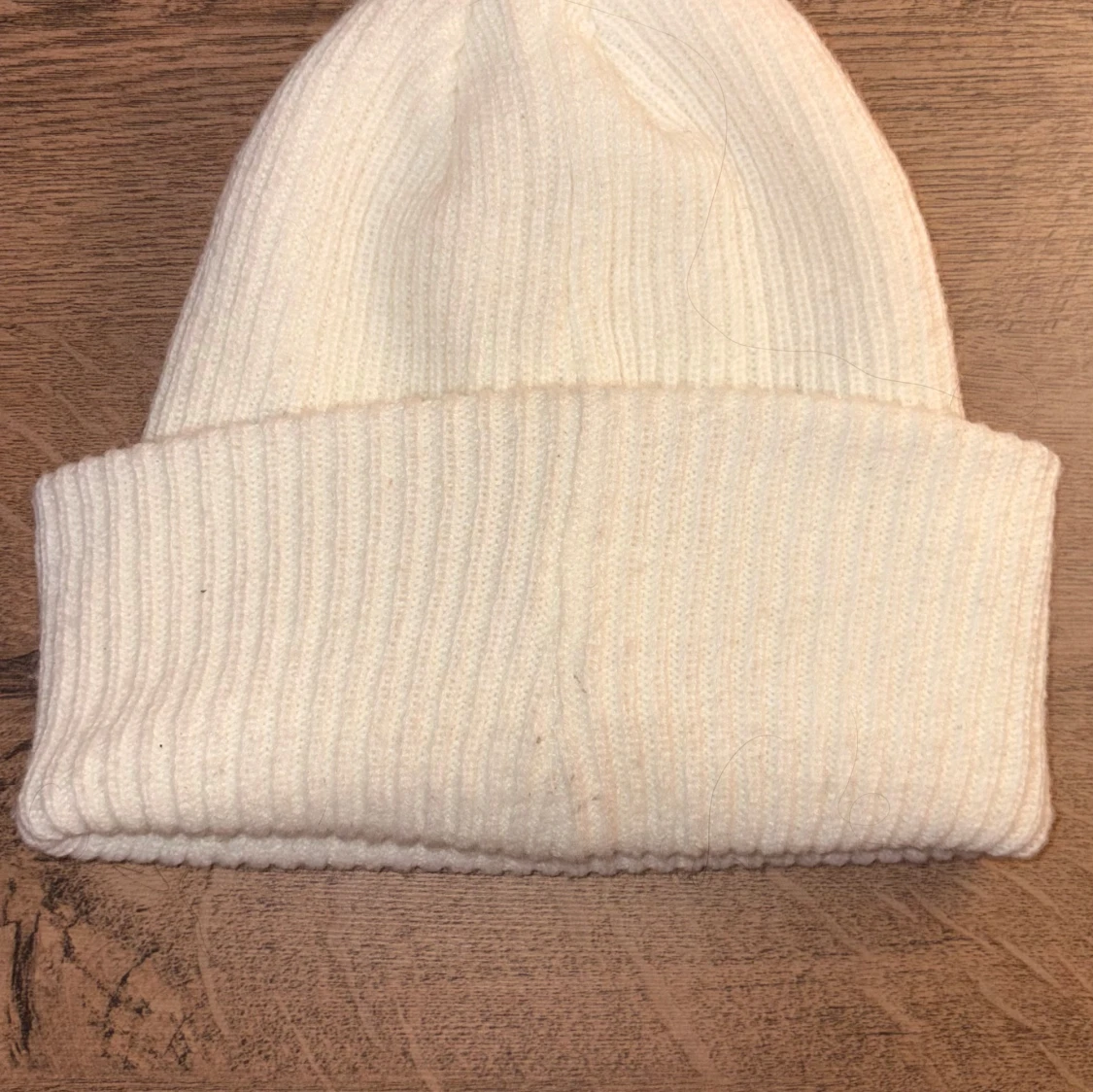 Vit ribbad Moncler mössa - 2