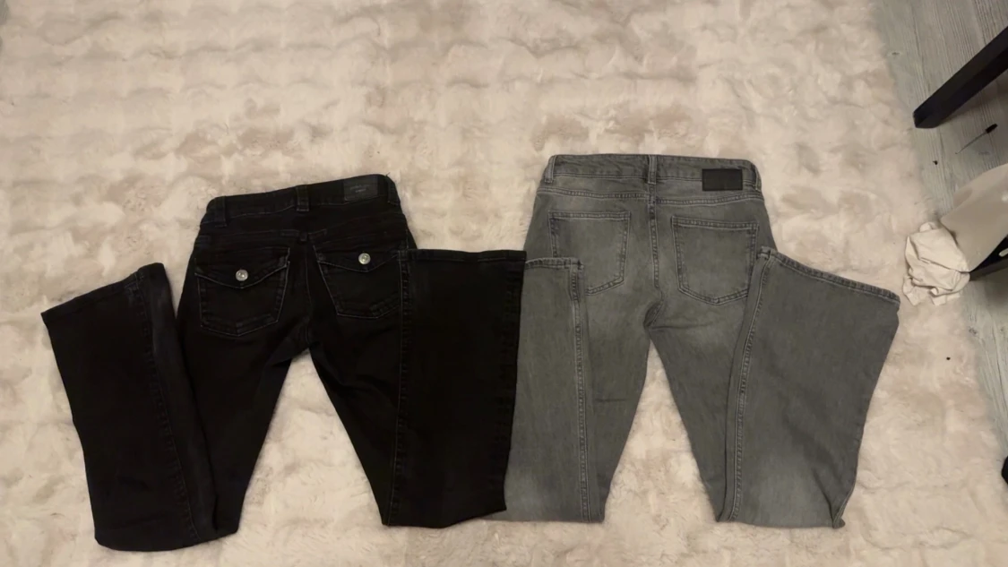 Svarta & grå jeans  - 3