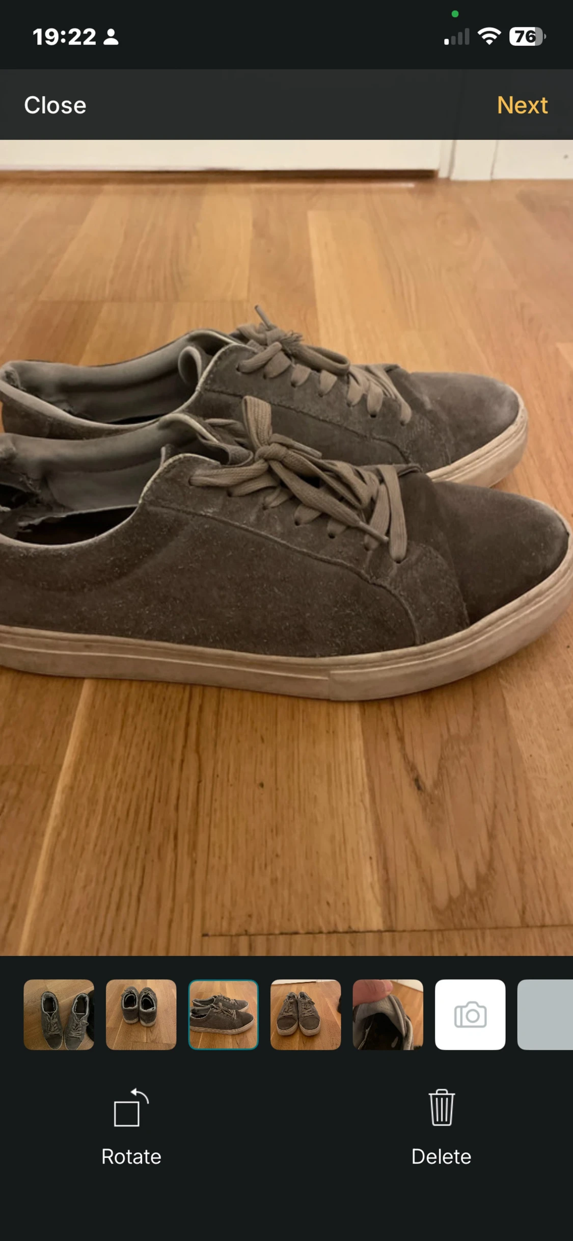 Grå mockasneakers med snörning - 3