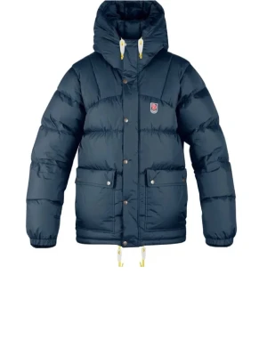 Mörkblå dunjacka från Fjällräven - SÖKER en mörkblå expandition down fjällräven jacka dam modellen st L hör av er!!!!