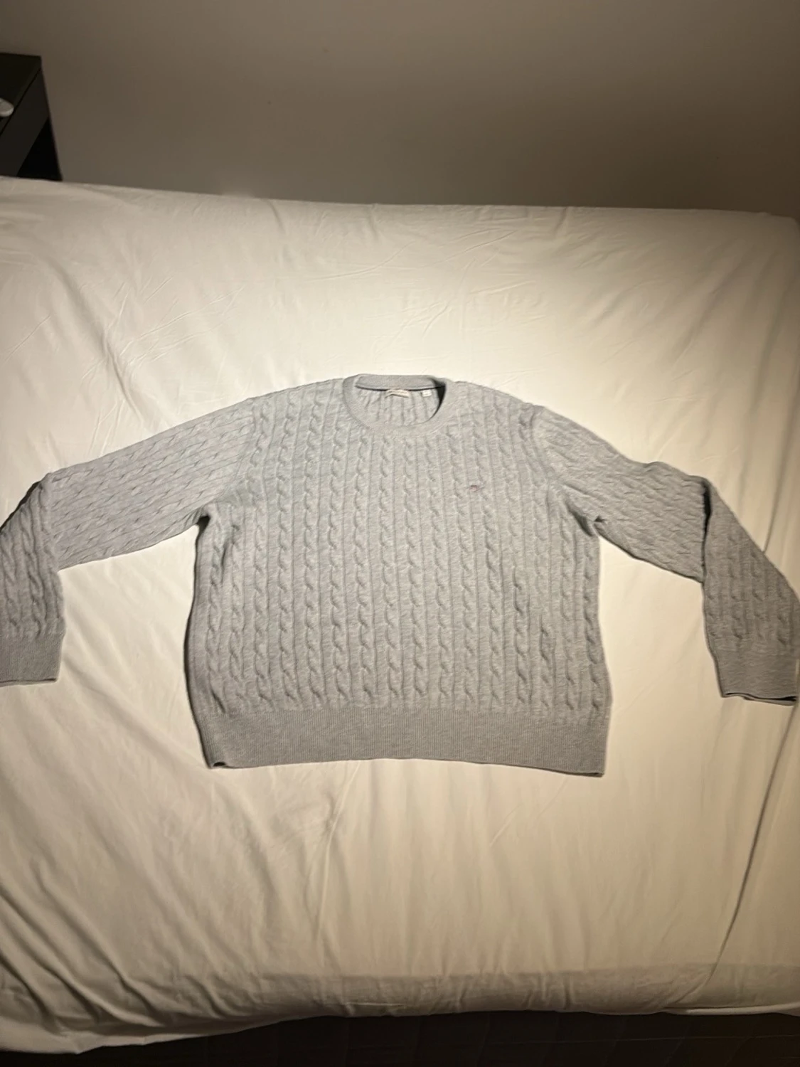 Grå kabelstickad tröja från Gant - 1