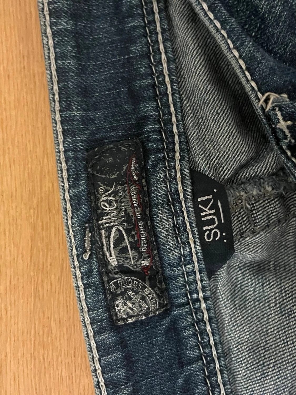 Blå bootcut jeans från Silver Jeans - 2