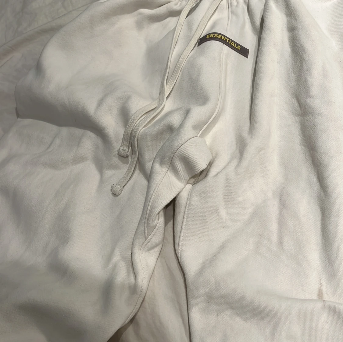 Vita Essentials mjukisbyxor med snörning - 2