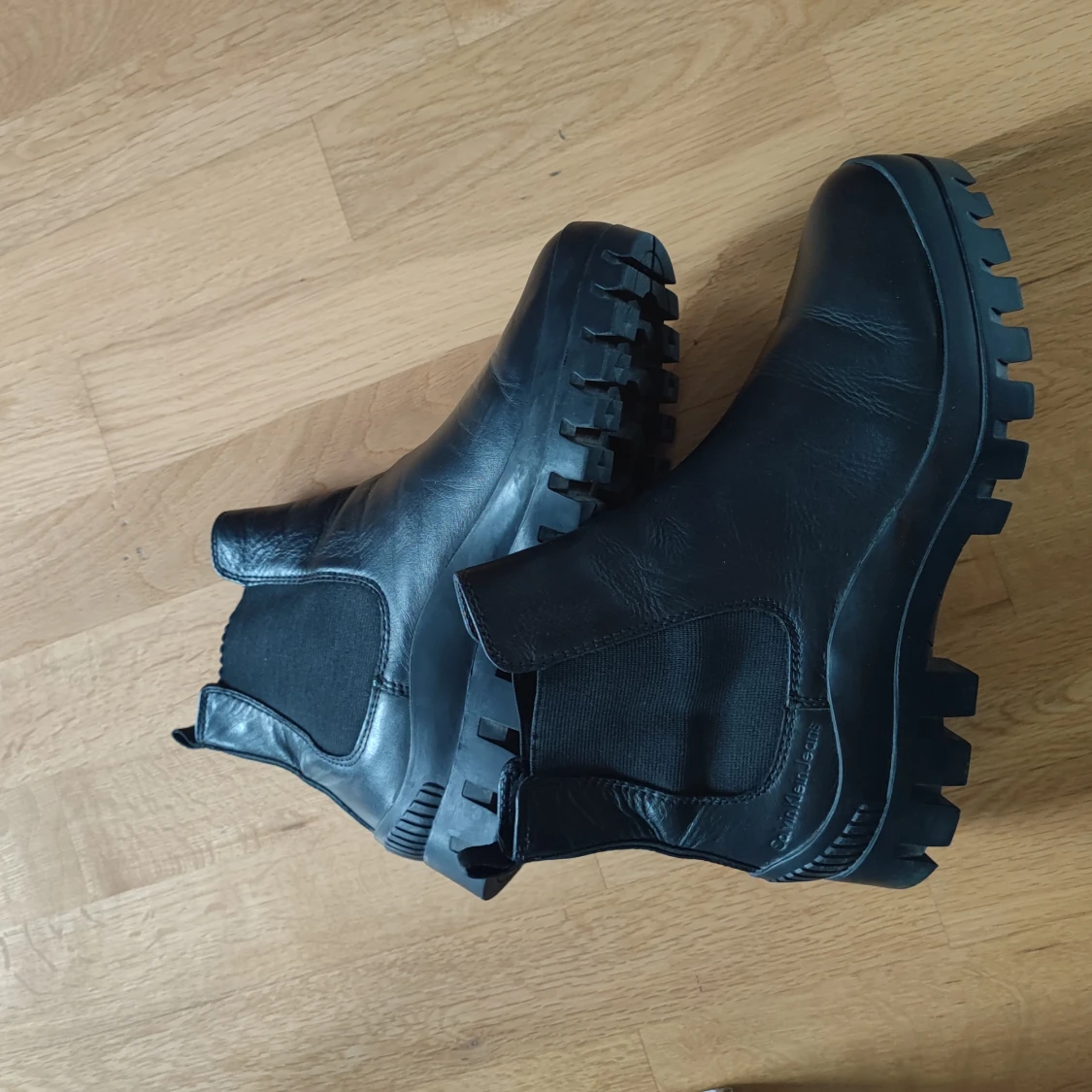 Svarta chelsea boots från Calvin Klein - 4