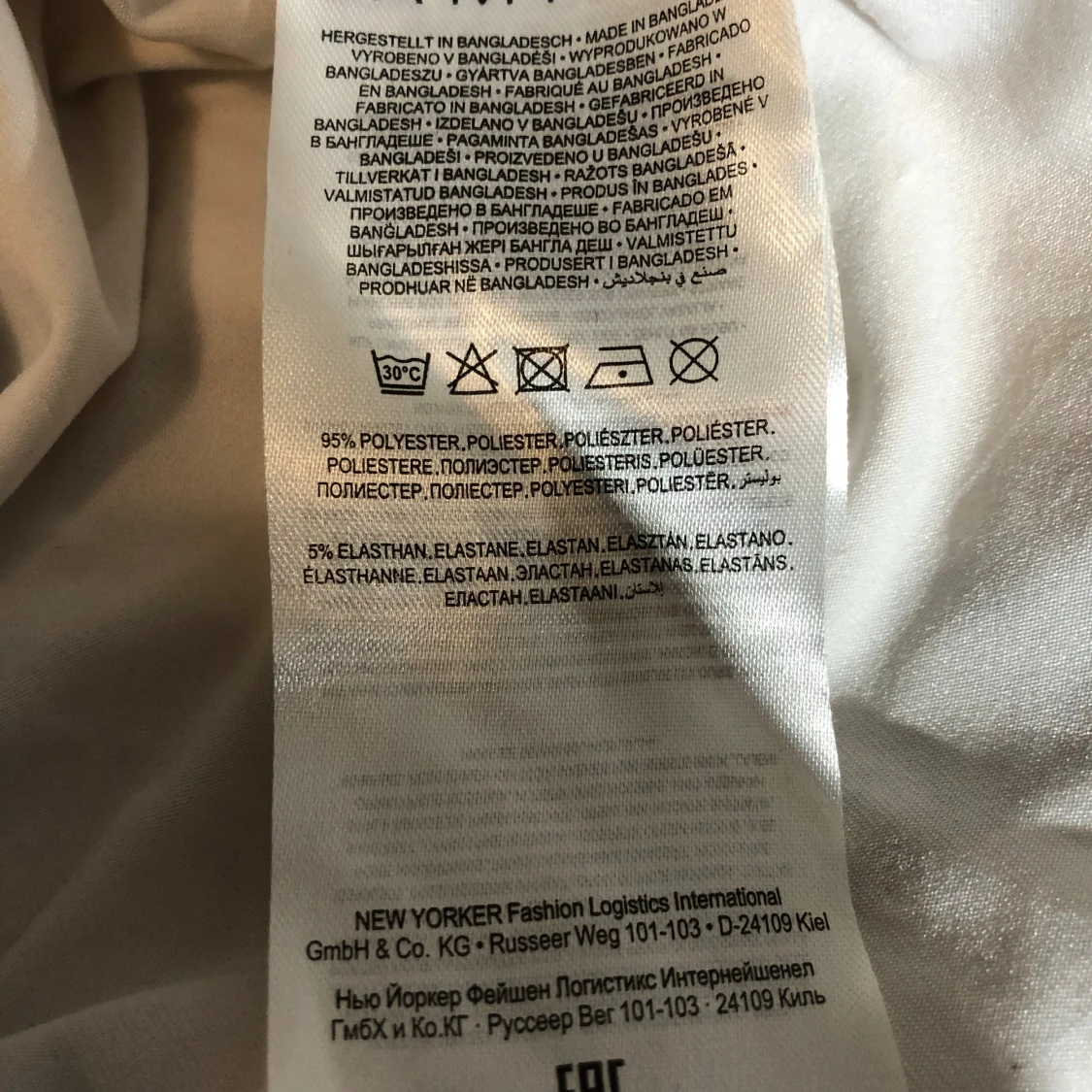 Vit linnetopp från Amisu - 3