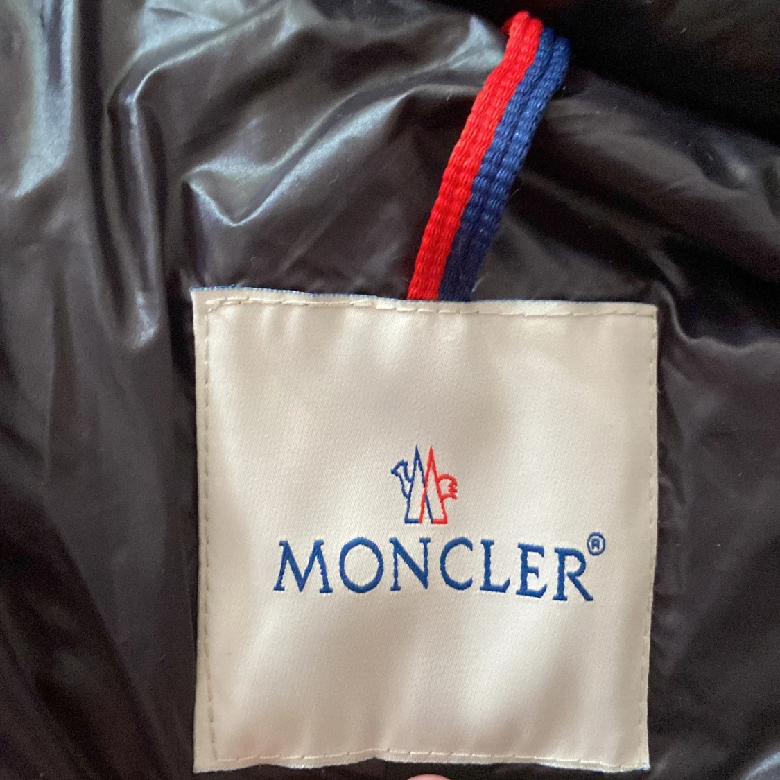 Svart Moncler Maya dunjacka  - 2