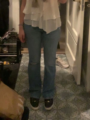 Blå bootcut jeans från Perfect Jeans - tyvärr blivit för små💔💔50frakt. Innebernslängd 78, midja 76