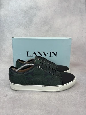 Lanvin DBB1 cap toe sneaker - – Condition: 9,5/10  – What is included: Only sneakers  – Retail price: 500 euro