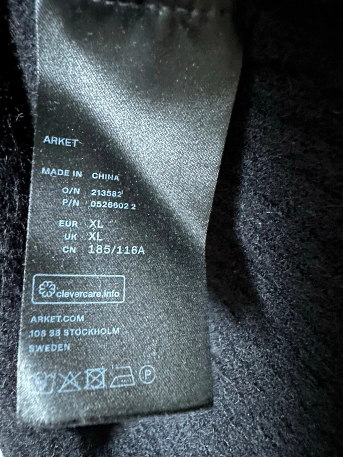 Svart stickad tröja från Arket XL - 3