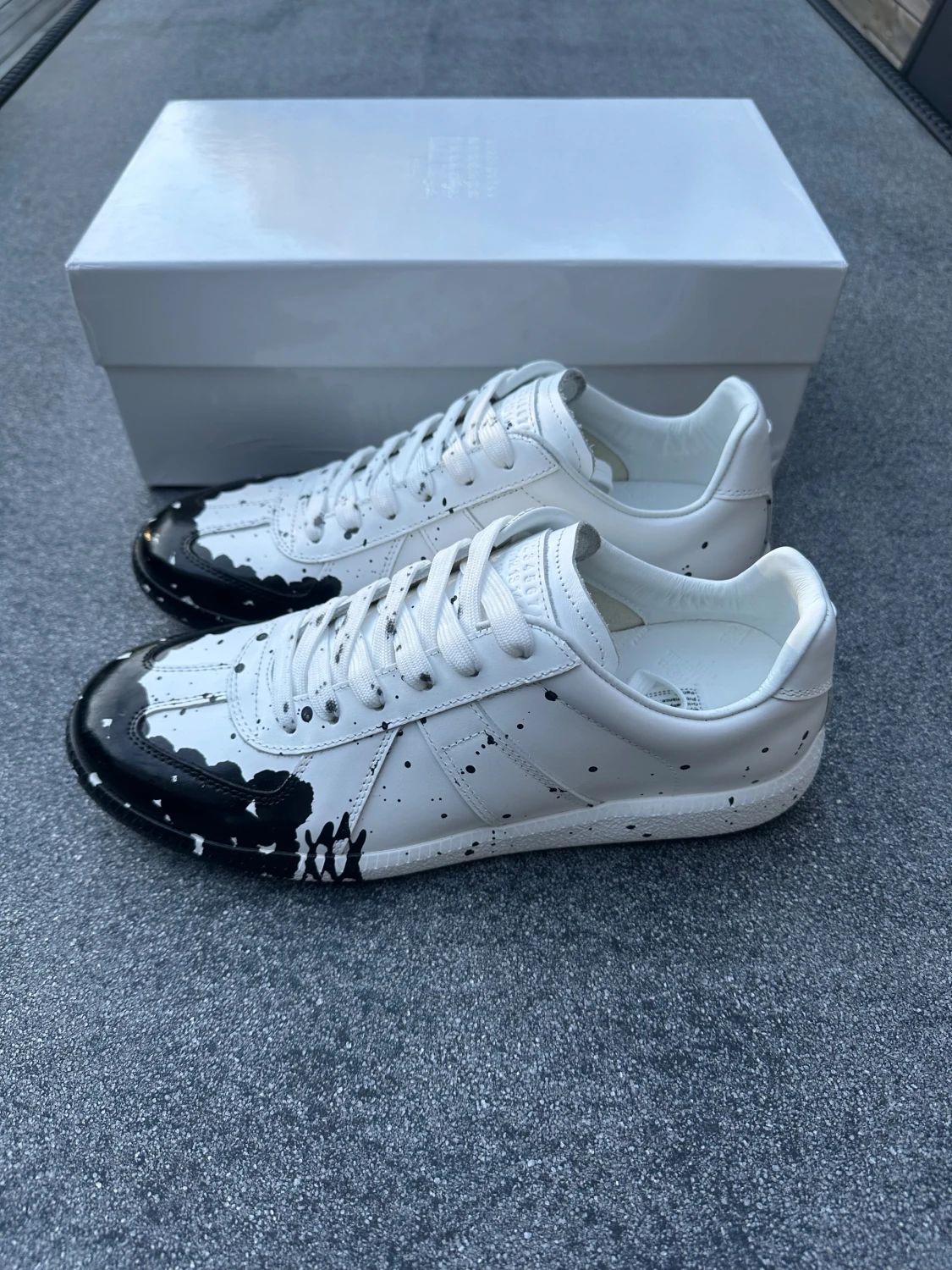 Maison margiela gats paint splatter
