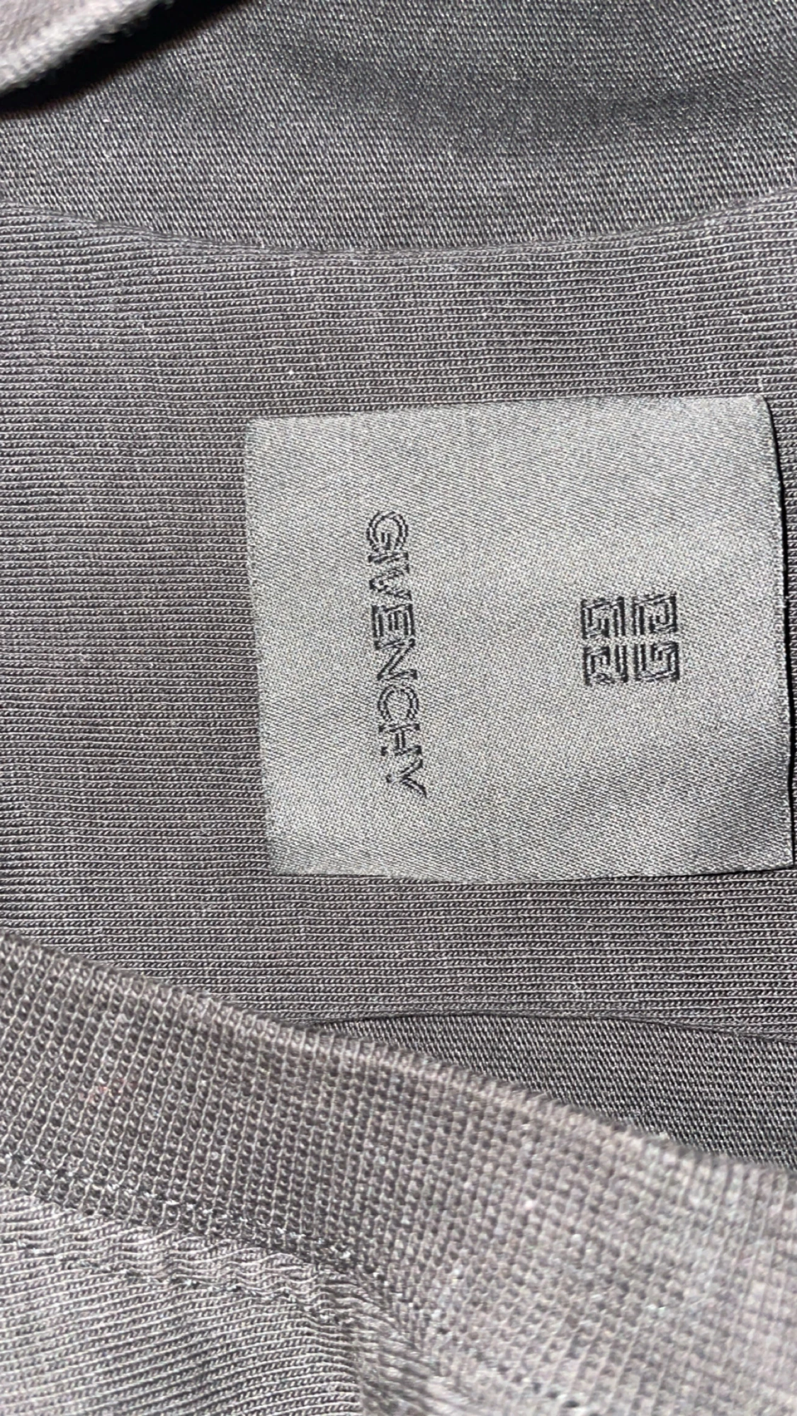 Svart Givenchy Paris tshirt - 1