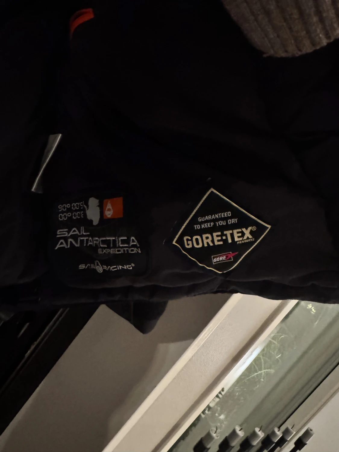Svart Sail Racing dunjacka Gore-Tex S - 4