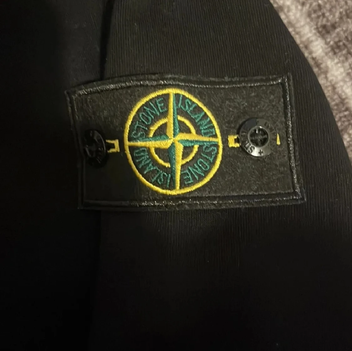 Svart Stone Island sweatshirt M - 2