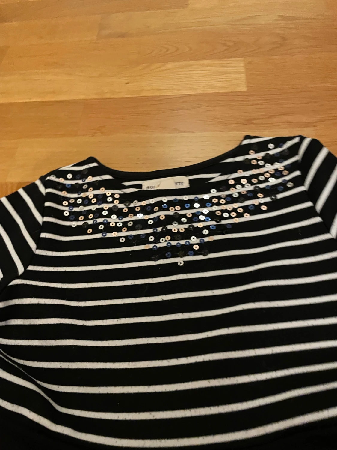 Randig paljettklänning Holly & Whyte - 1