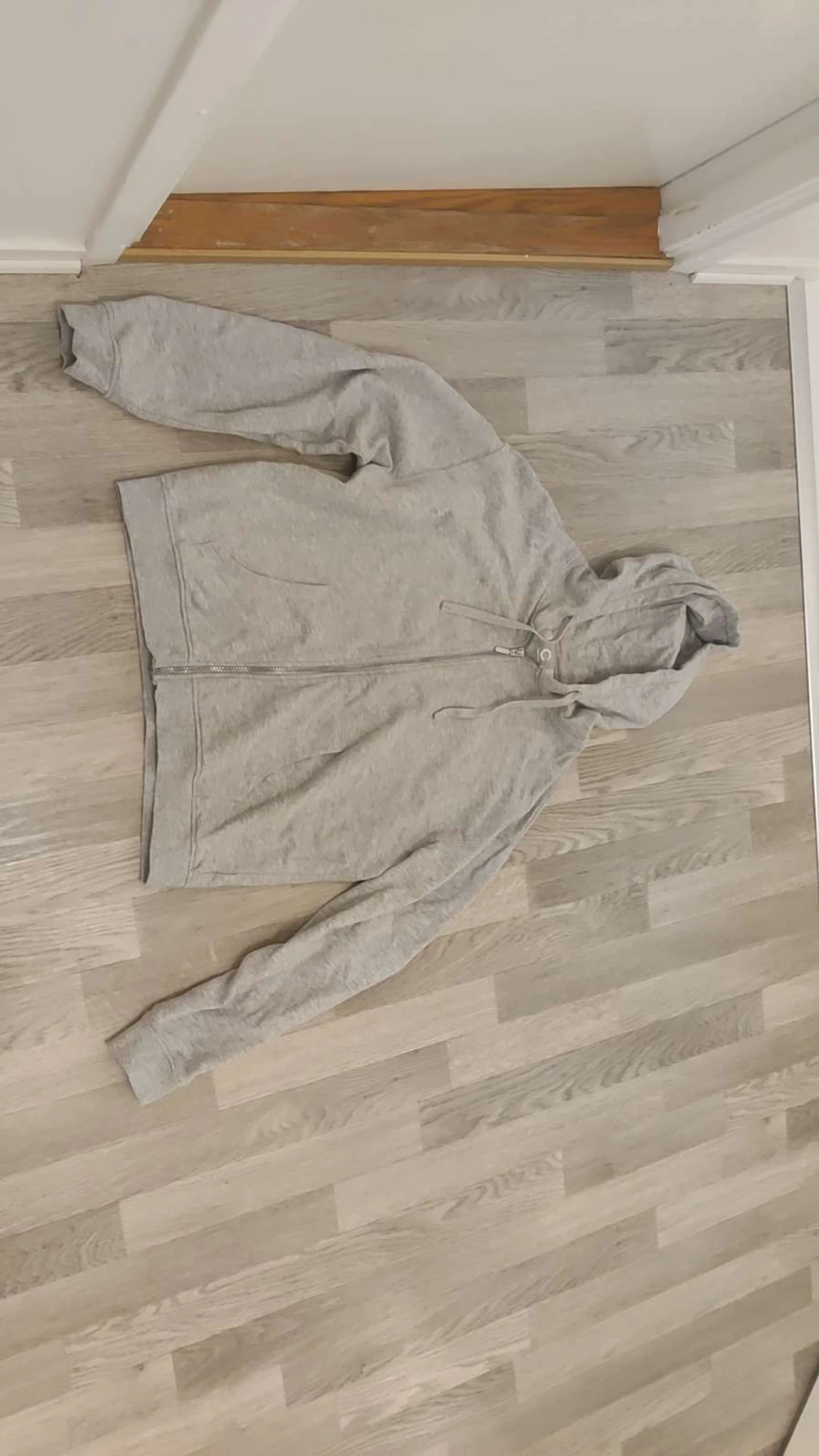 Jätte mysig grå hoodie med zip - 1