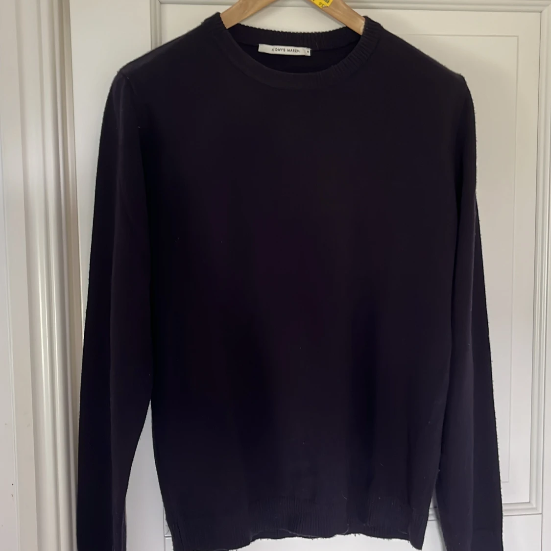 Stickad tröja a days march - 1