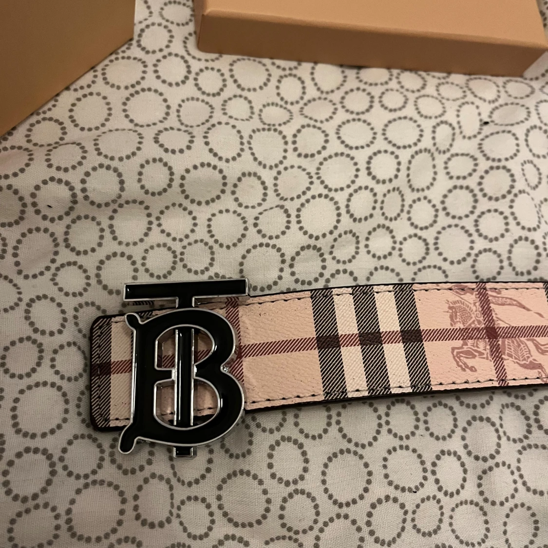 Burberry bälte med klassiskt rutmönster - 1