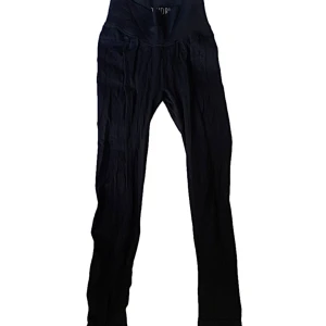 Tridrix tights - Tridrix träning tights, passformen e fin å dom sitter på plats hela träningspasset!