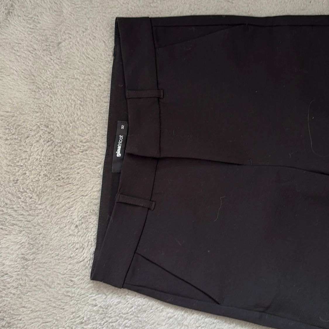 Svarta kostymbyxor Gina Tricot 32 - 1