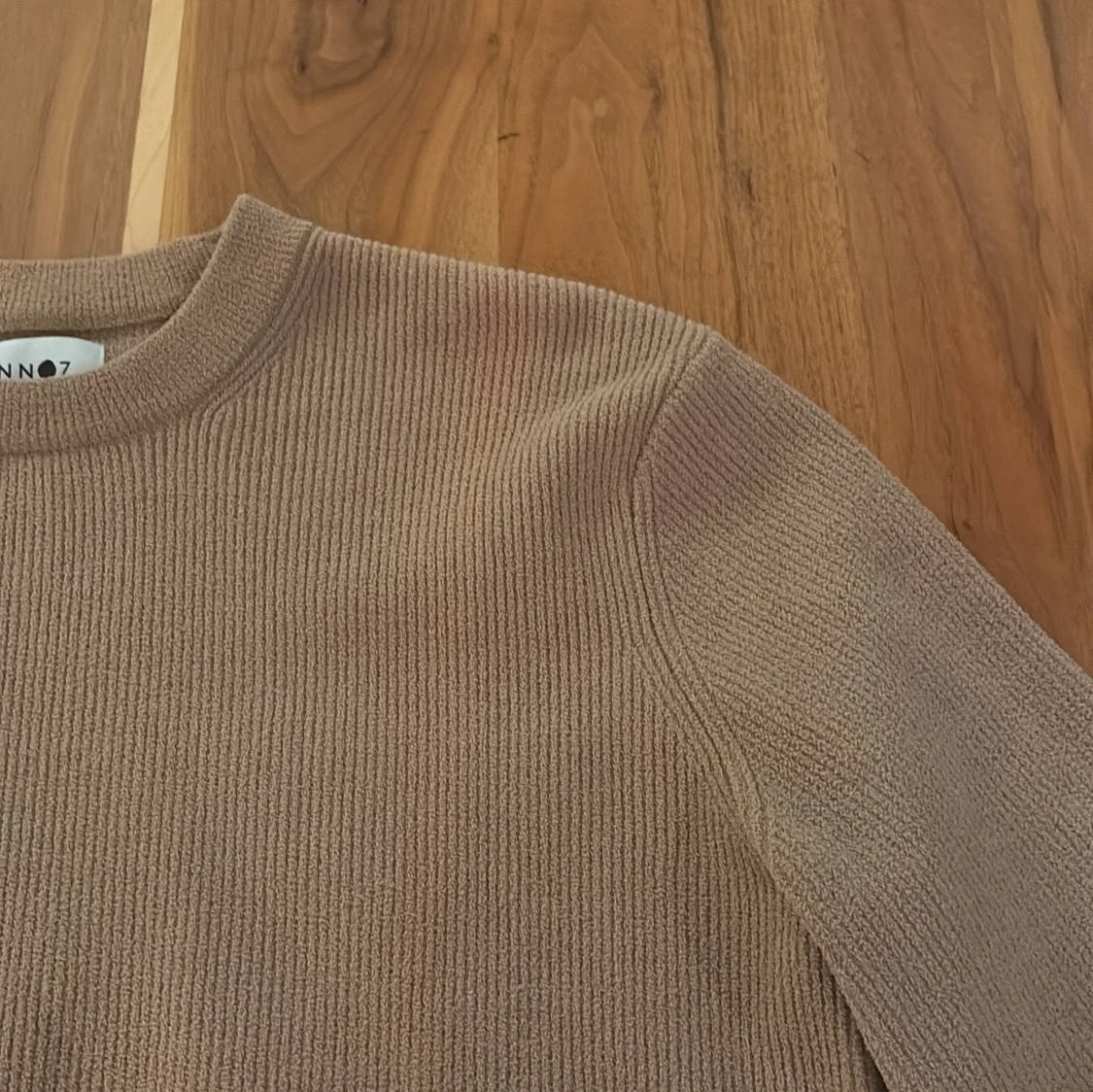 Beige stickad tröja från NN07 - 2