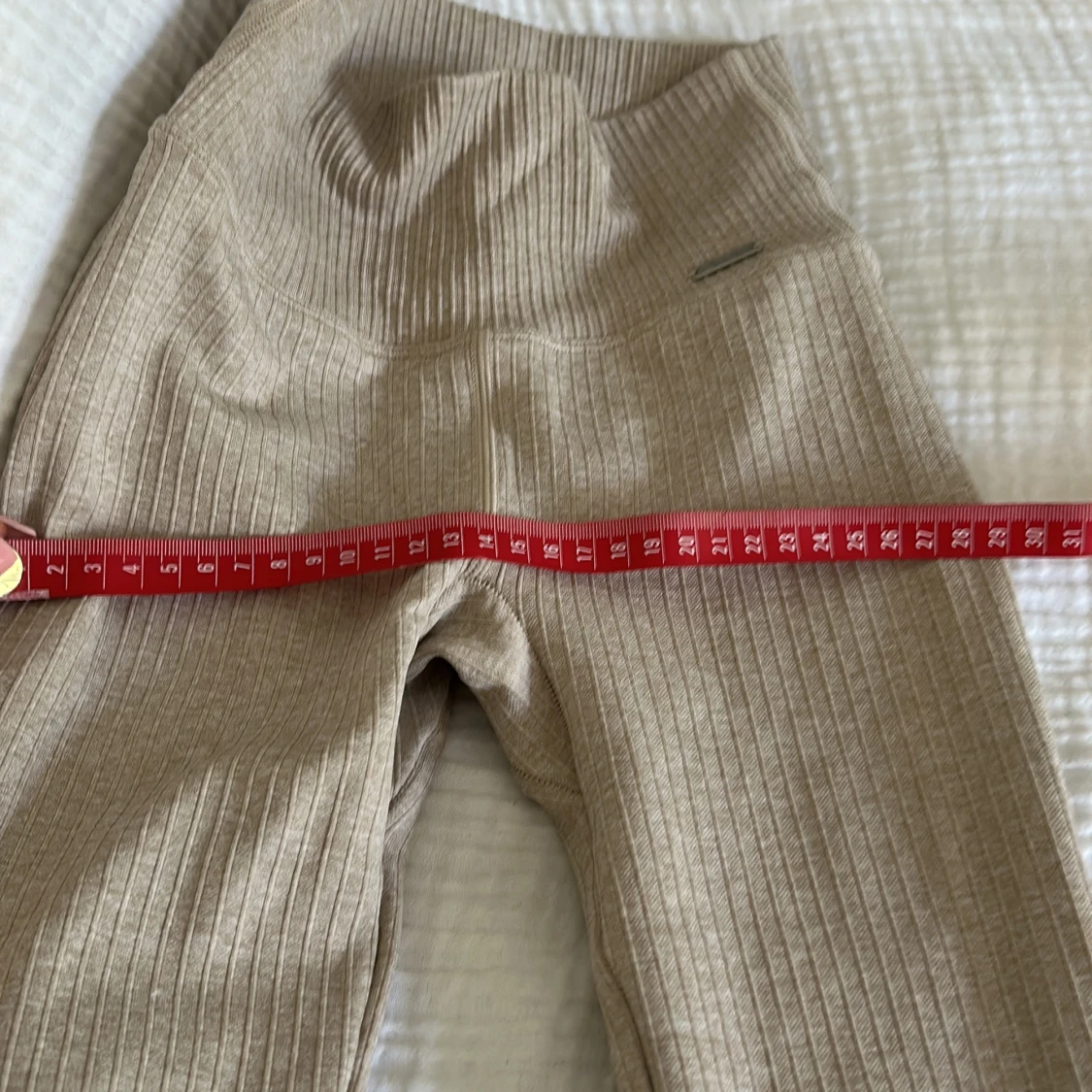 Beige ribbade byxor från Aim'n XXS - 2