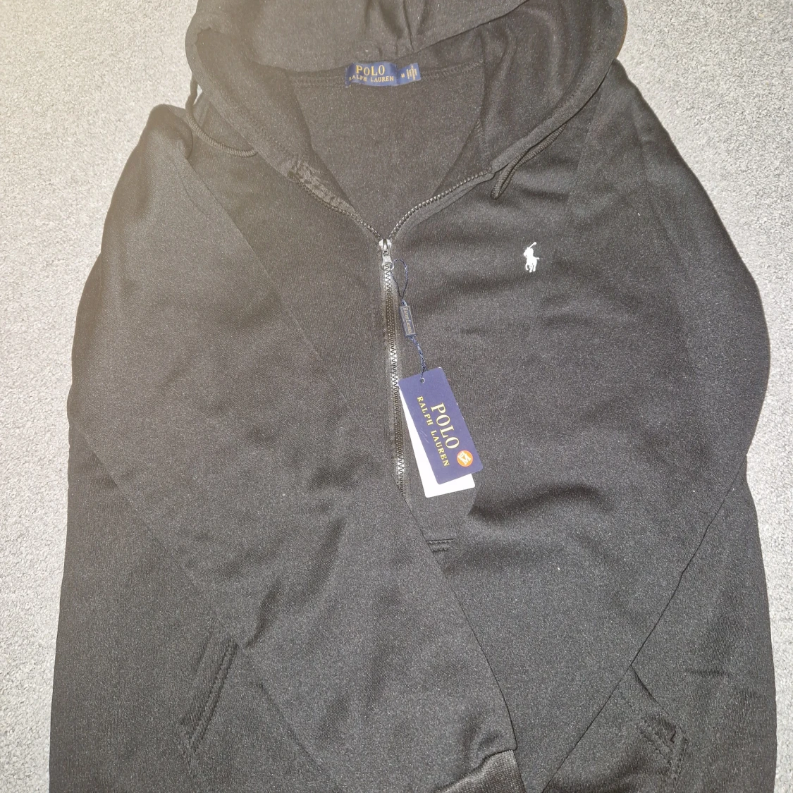 Svart hoodie från Polo Ralph Lauren