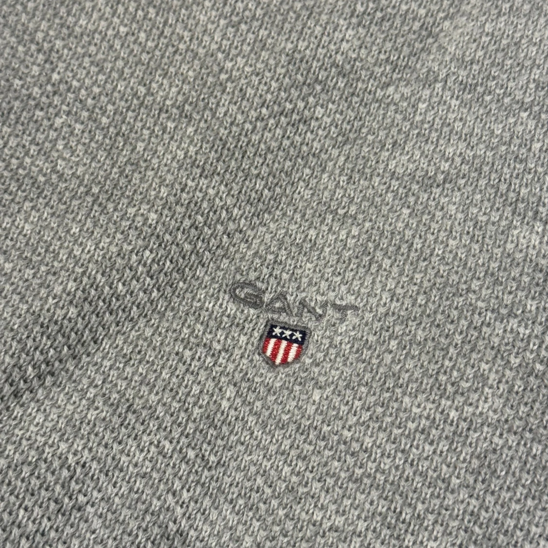 Grå stickad tröja från GANT - 1