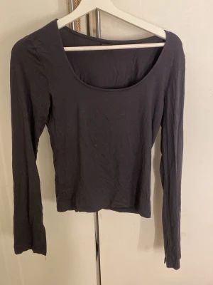 Gina tricit tröja - Säljer denna tröja