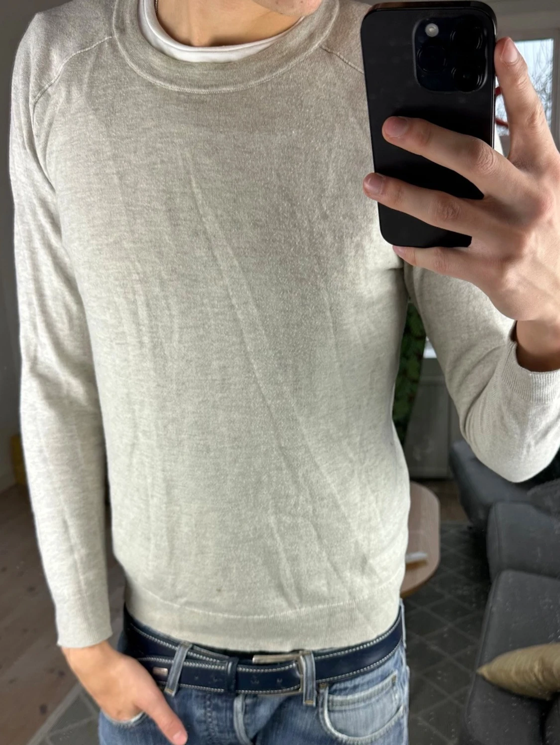 Filippa K stickad grå tröja 