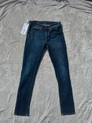 Mörkblå dondup george jeans - Mycket bra skick, george modell storlek 30
