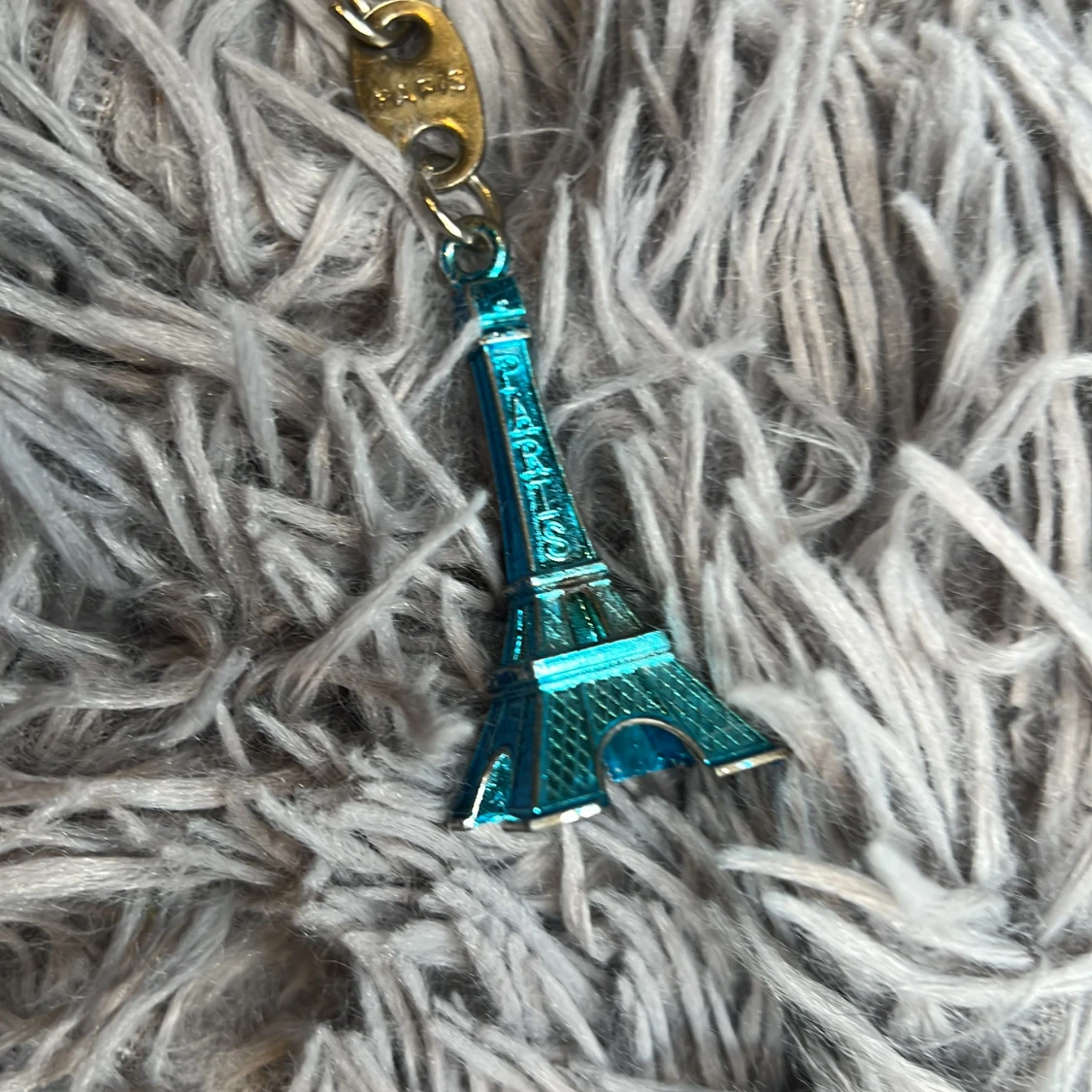 Blå Eiffeltorn nyckelring  - 90