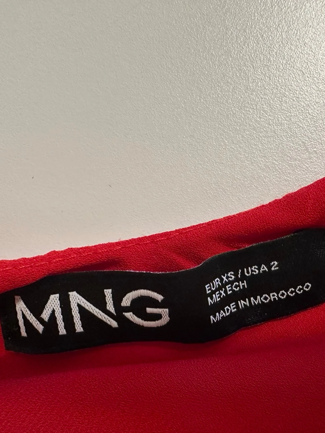 Röd långklänning med volanger från Mango - 3