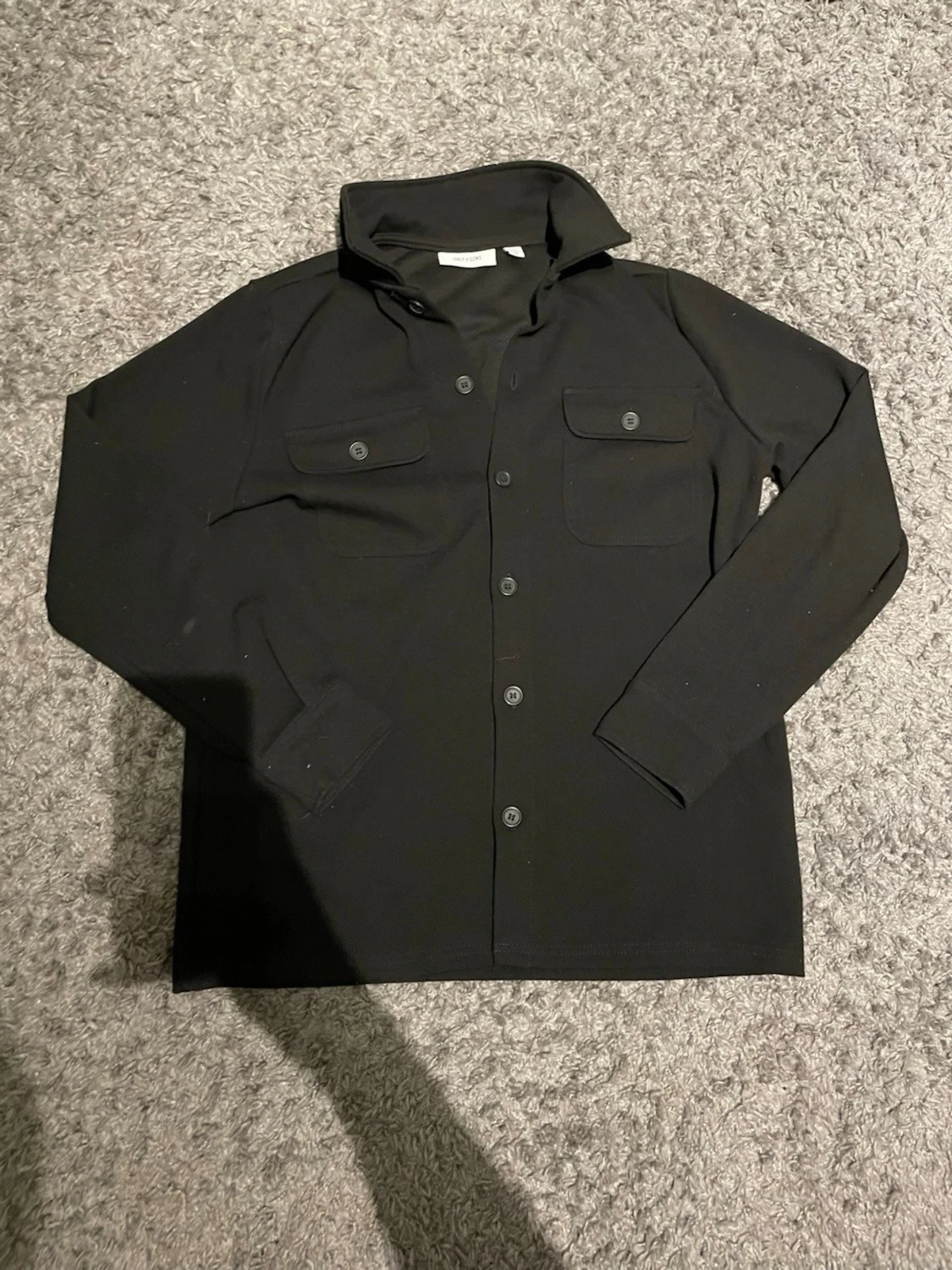 Svart overshirt från Only & Sons