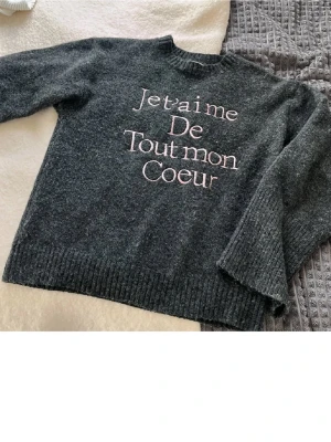 Gina tröja  - Helt ny 