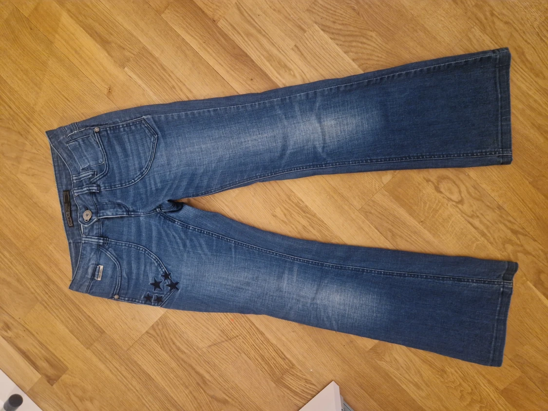 Lågmidjade bootcut jeans 