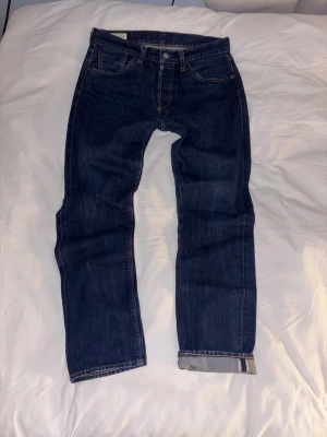Levis 501 Selvedge - HELT sjuka selvedge jeans i modell 501!! Skriv om du har frågor🤩🙌 STORLEK W30 L30
